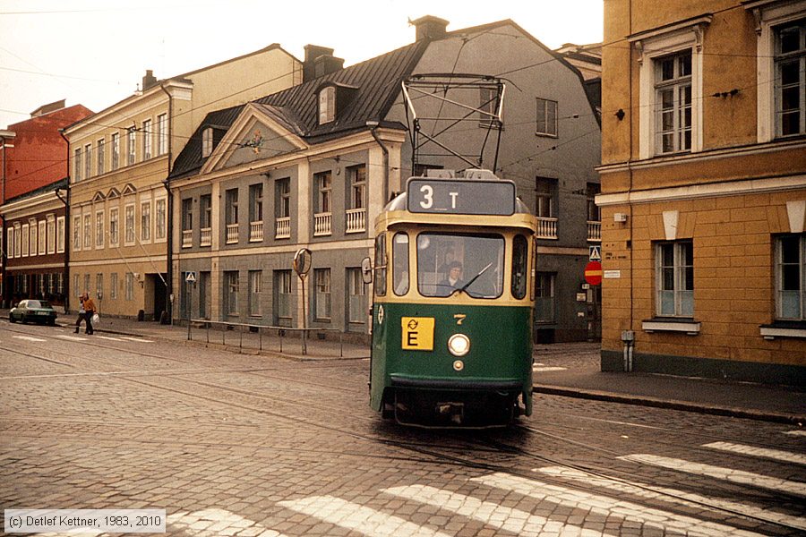 Helsinki - Straßenbahn - 7
/ Bild: helsinki7_dk043402.jpg Helsinki - Straßenbahn - 7
/ Bild: helsinki7_dk043402.jpg