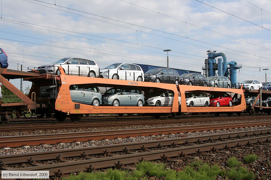 SNCF - 23874270959-1p
/ Bild: sncf238742709591p_bk0906040101.jpg