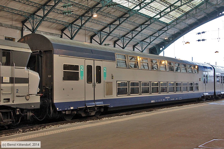 SNCF - 50872677111-8
/ Bild: sncf508726771118_bk1405080138.jpg SNCF - 50872677111-8
/ Bild: sncf508726771118_bk1405080138.jpg