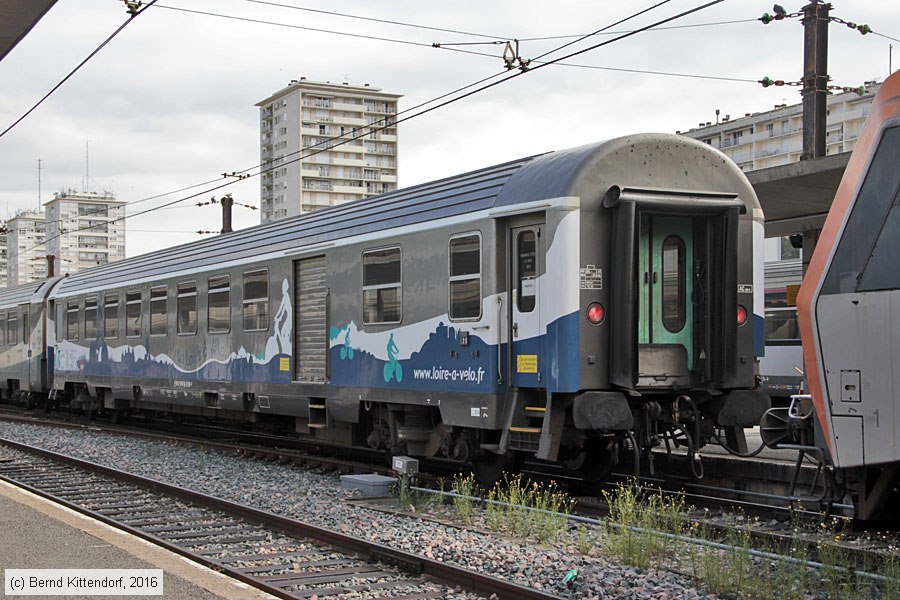 SNCF - 50879297002-4
/ Bild: sncf508792970024_bk1607220011.jpg SNCF - 50879297002-4
/ Bild: sncf508792970024_bk1607220011.jpg