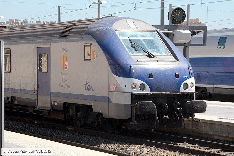 SNCF - 50878077131-9
/ Bild: sncf508780771319_cw1208080010.jpg SNCF - 50878077131-9
/ Bild: sncf508780771319_cw1208080010.jpg