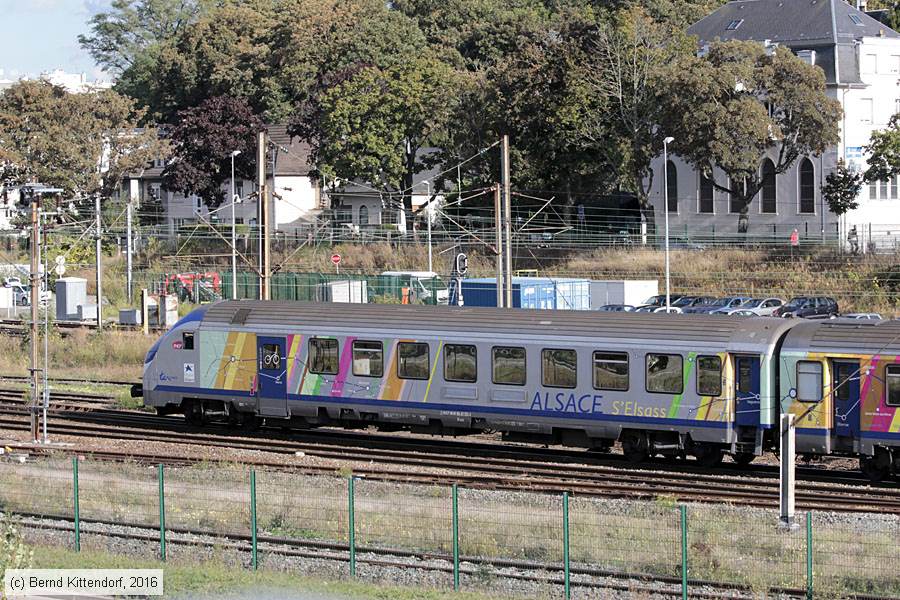 SNCF - 50878097123-2
/ Bild: sncf508780971232_bk1610030215.jpg SNCF - 50878097123-2
/ Bild: sncf508780971232_bk1610030215.jpg