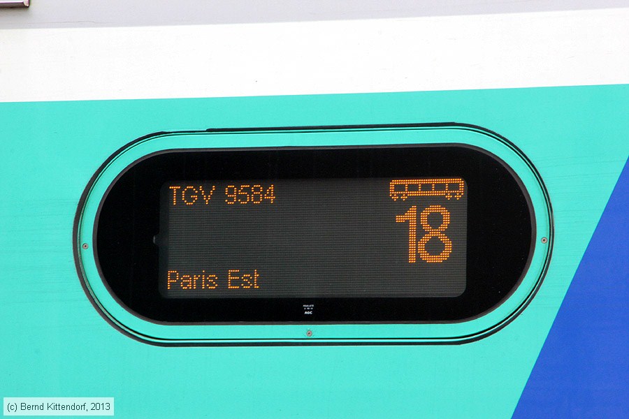 SNCF - Zuglaufanzeige - TGV 9584
/ Bild: zuglaufsncftgv9584_bk1308240014.jpg