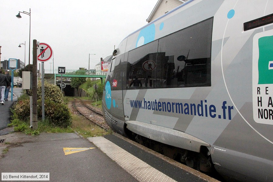 SNCF - X73602
/ Bild: sncfx73602_bk1405080050.jpg