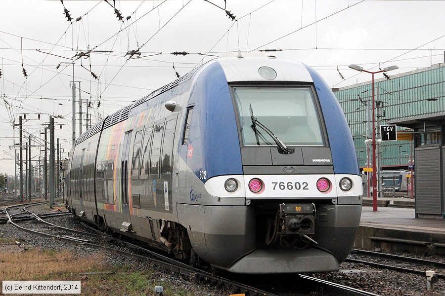 SNCF - X76602
/ Bild: sncfx76602_bk1411050138.jpg