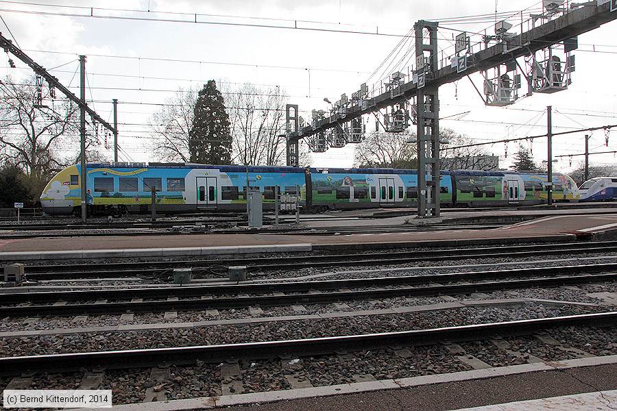 SNCF - X76694
/ Bild: sncfx76694_bk1404010448.jpg