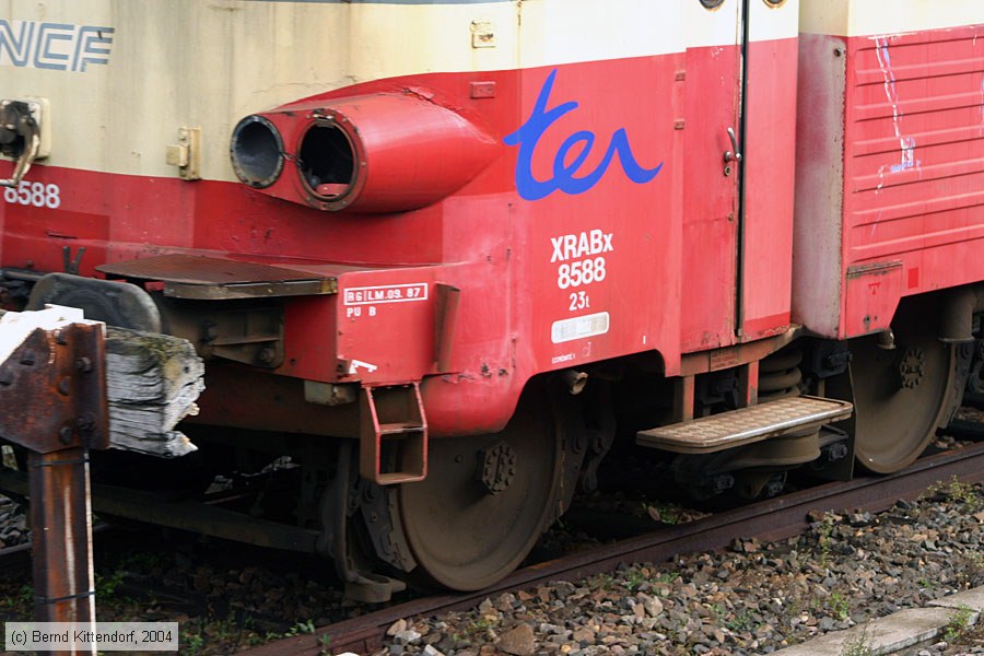 SNCF -  XRABx8588
/ Bild: sncfx8588_e0009561.jpg
