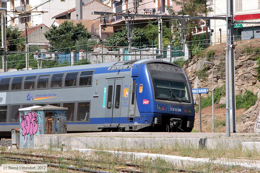 SNCF - ZRABx231538
/ Bild: sncfzrabx231538_bk1208070200.jpg SNCF - ZRABx231538
/ Bild: sncfzrabx231538_bk1208070200.jpg
