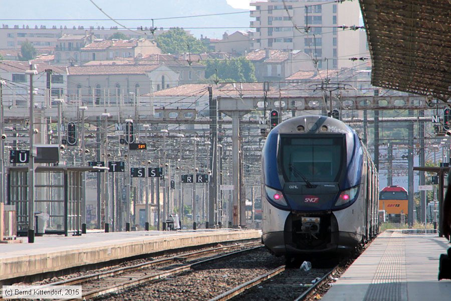 SNCF - 94875507542-1 
/ Bild: sncf948755075421_bk1506090022.jpg