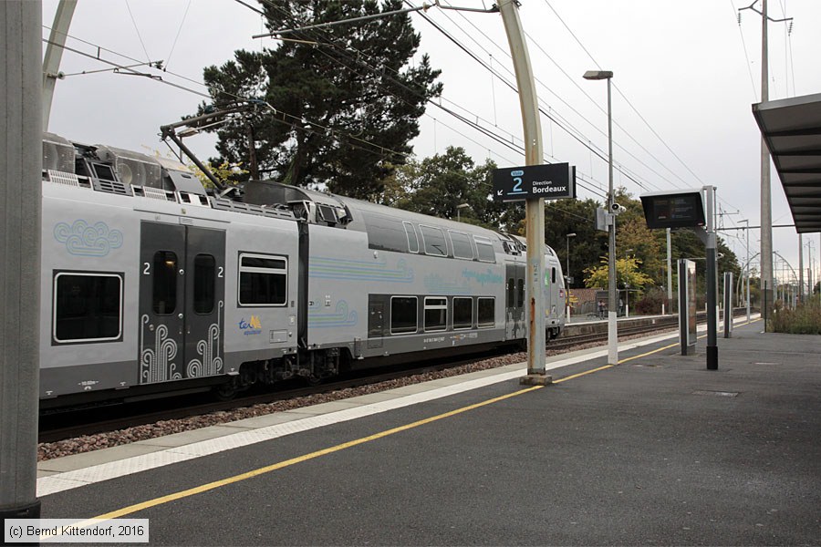 SNCF - 94875607304-5
/ Bild: sncf948756073045_bk1610240173.jpg SNCF - 94875607304-5
/ Bild: sncf948756073045_bk1610240173.jpg