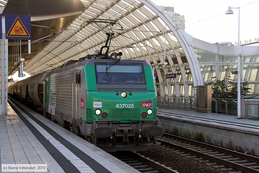 SNCF - 437025
/ Bild: sncf437025_bk1010100118.jpg