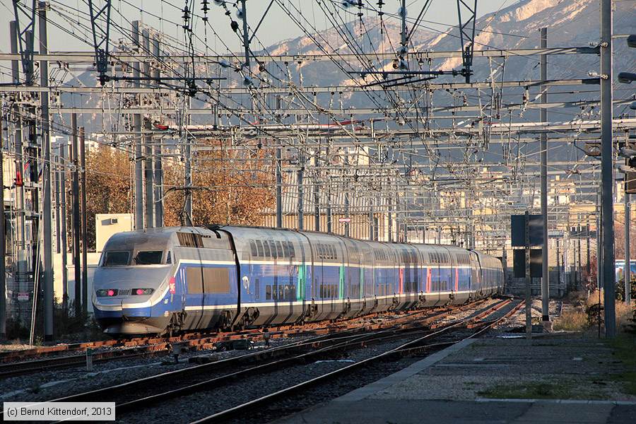 SNCF - TGV 606
/ Bild: sncftgv606_bk1312040211.jpg