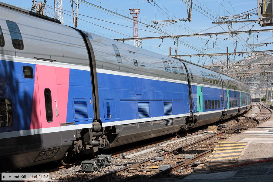 SNCF - TGV 704
/ Bild: sncftgv704_bk1208070335.jpg SNCF - TGV 704
/ Bild: sncftgv704_bk1208070335.jpg