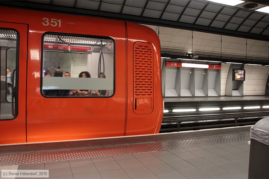 Métro Lyon - 351
/ Bild: lyon351_bk1504240331.jpg