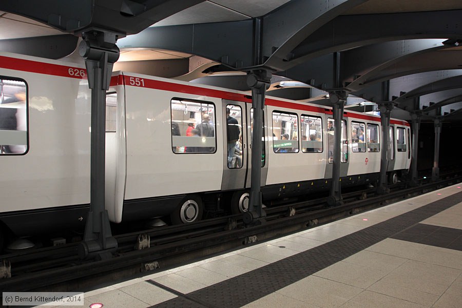 Métro Lyon - 551
/ Bild: lyon551_bk1404270317.jpg