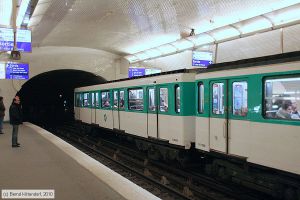 Bild: parismetros9048_bk1001180308.jpg - anklicken zum Vergrößern