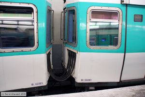 Bild: parismetrob32281_bk1001210039.jpg - anklicken zum Vergrößern Bild: parismetrob32281_bk1001210039.jpg - anklicken zum Vergrößern