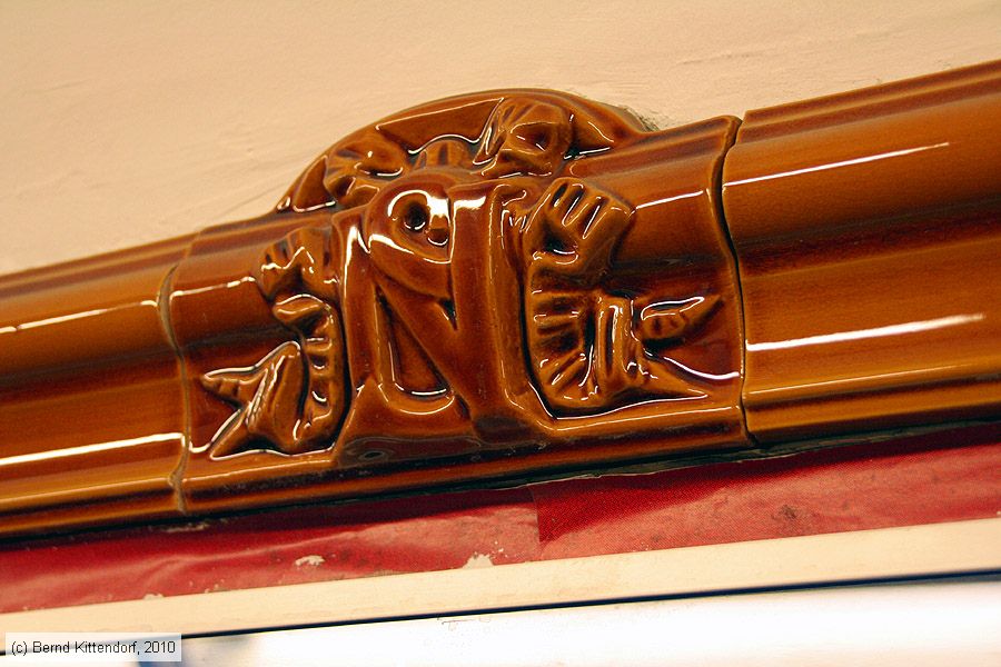 Metro Paris - Anlagen
/ Bild: parismetroanlagen_bk1001200105.jpg