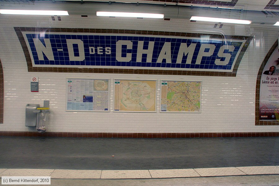Metro Paris - Anlagen
/ Bild: parismetroanlagen_bk1001200121.jpg