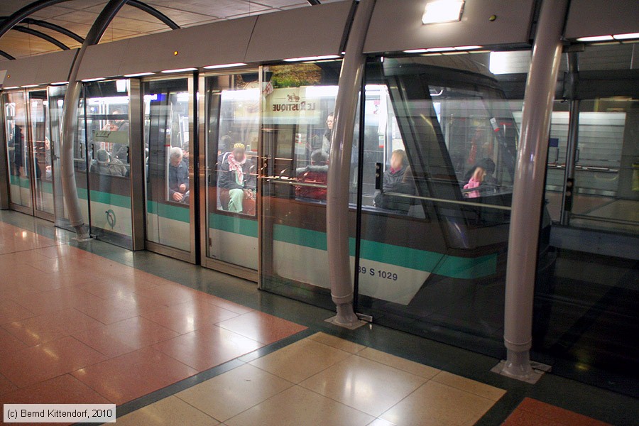 Metro Paris - Anlagen
/ Bild: parismetroanlagen_bk1001210257.jpg