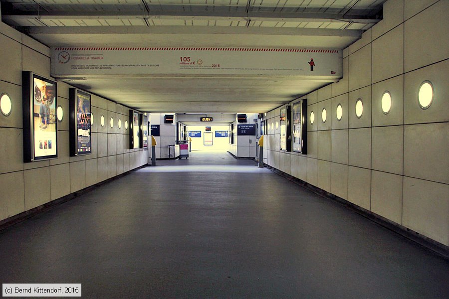 Gares SNCF - Angers Saint-Laud
/ Bild: bfangersstlaud_bk1507210051.jpg Gares SNCF - Angers Saint-Laud
/ Bild: bfangersstlaud_bk1507210051.jpg