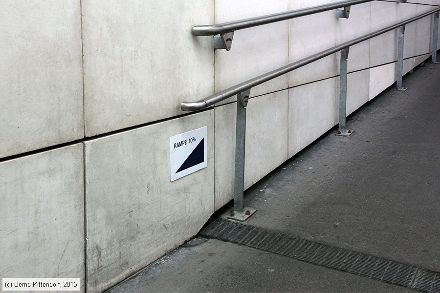 Gares SNCF - Angers Saint-Laud
/ Bild: bfangersstlaud_bk1507210053.jpg Gares SNCF - Angers Saint-Laud
/ Bild: bfangersstlaud_bk1507210053.jpg