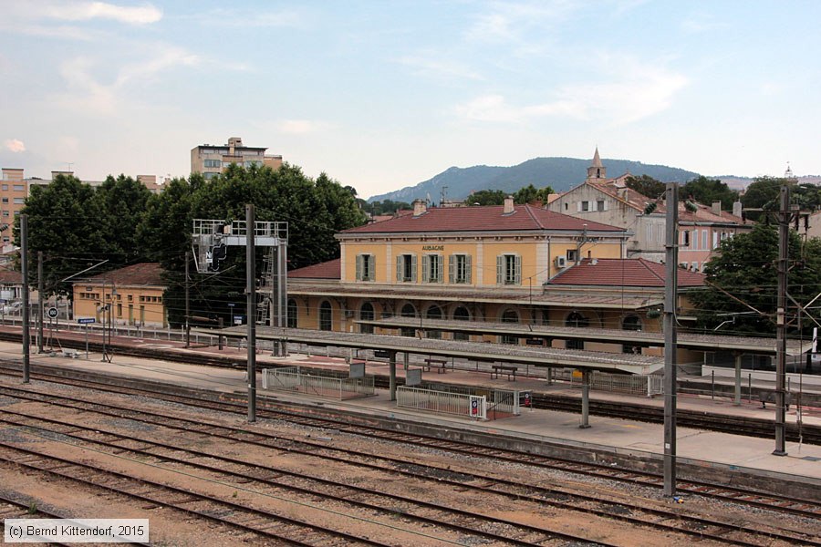 Gares SNCF - Aubagne
/ Bild: bfaubagne_bk1506080150.jpg