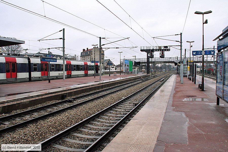 Gares SNCF - Aulnay sous Bois
/ Bild: bfaulnaysousbois_bk1001200212.jpg