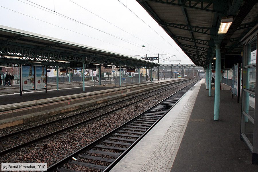 Gares SNCF - Bondy
/ Bild: bfbondy_bk1001200146.jpg