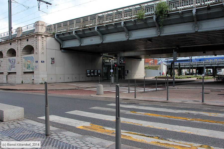 Gares SNCF - Lyon Jean Macé
/ Bild: bflyonjeanmace_bk1404270378.jpg