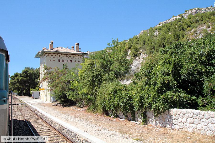 Gares SNCF - Niolon
/ Bild: bfniolon_cw1208080034.jpg