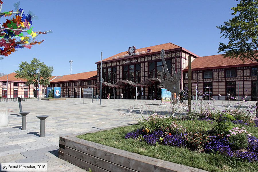 Gares SNCF - Saint-Étienne Châteaucreux
/ Bild: bfsaintetiennechateaucreux_bk1608030036.jpg