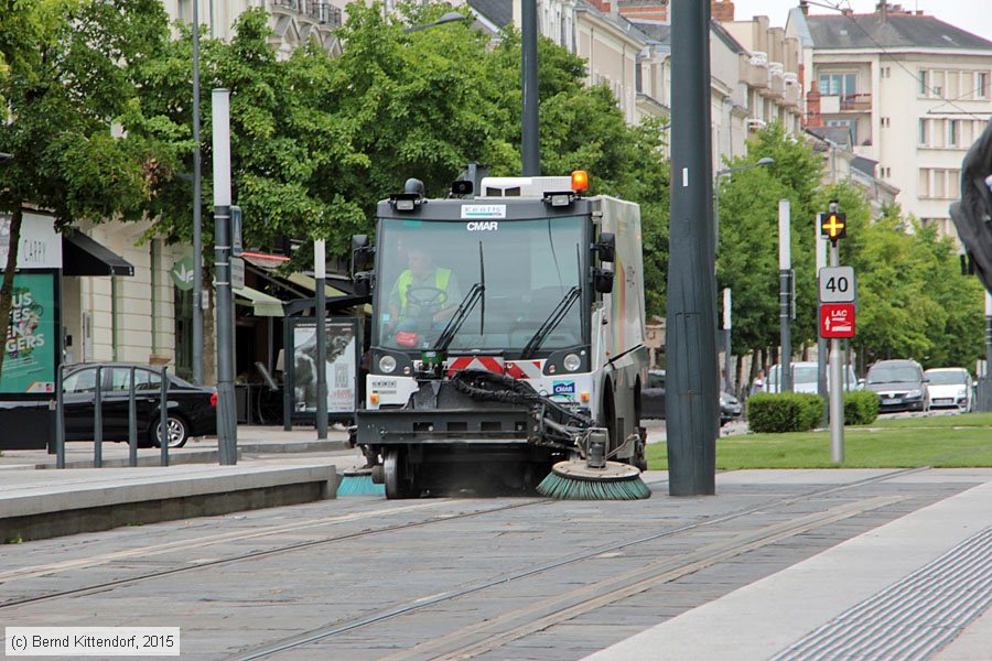 Straßenbahn Angers - Kehrmaschine
/ Bild: angerswork_bk1507200164.jpg