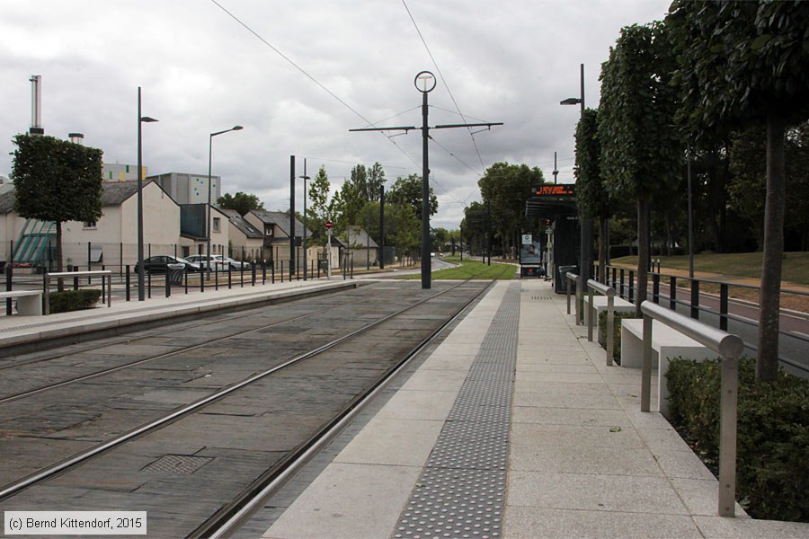 Straßenbahn Angers - Anlagen
/ Bild: angersanlagen_bk1507200143.jpg