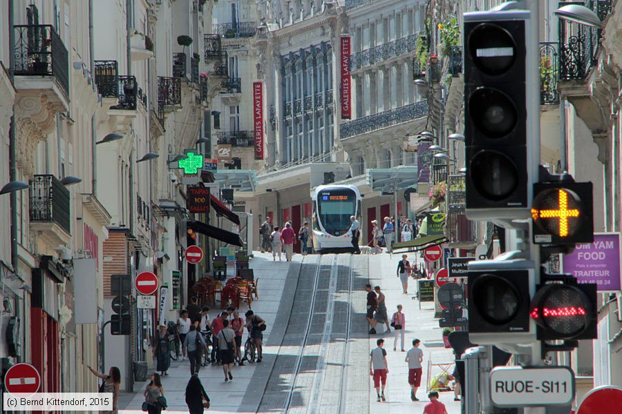Straßenbahn Angers - Anlagen
/ Bild: angersanlagen_bk1507230023.jpg