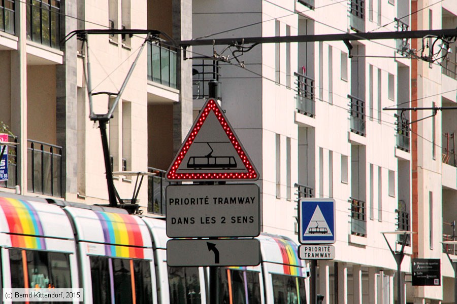 Straßenbahn Angers - Anlagen
/ Bild: angersanlagen_bk1507230028.jpg