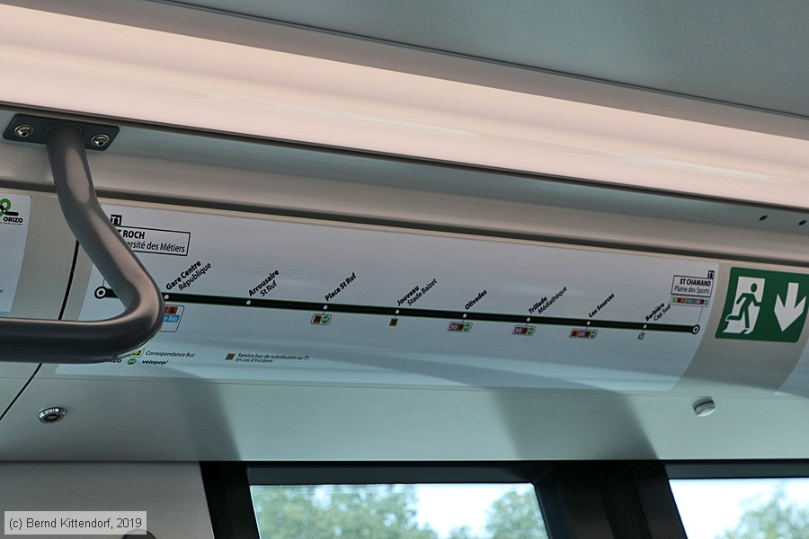 Straßenbahn Avignon - 105 - Innenansicht
/ Bild: avignon105_bk1911040076.jpg Straßenbahn Avignon - 105 - Innenansicht
/ Bild: avignon105_bk1911040076.jpg