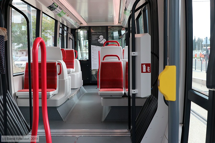 Straßenbahn Avignon - 105 - Innenansicht
/ Bild: avignon105_bk1911040078.jpg Straßenbahn Avignon - 105 - Innenansicht
/ Bild: avignon105_bk1911040078.jpg