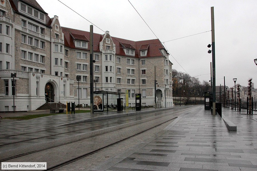 Straßenbahn Besançon - Anlagen
/ Bild: besanconanlagen_bk1412160019.jpg