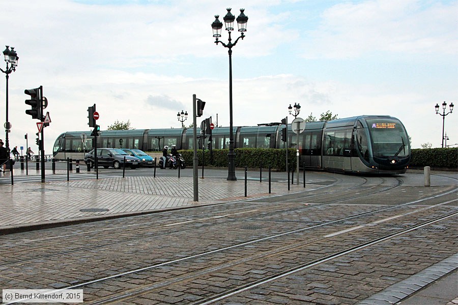 Straßenbahn Bordeaux - 1307
/ Bild: bordeaux1307_bk1506100215.jpg