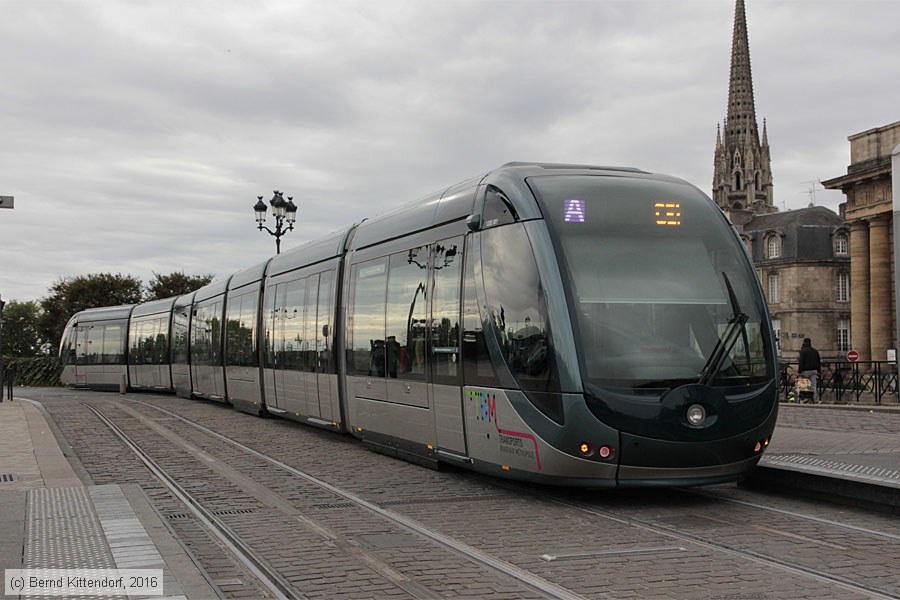 Stra&szlig;enbahn Bordeaux - 1308
/ Bild: bordeaux1308_bk1610230016.jpg