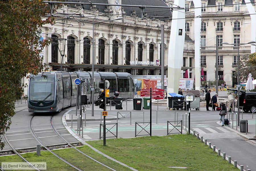 Straßenbahn Bordeaux - 2212
/ Bild: bordeaux2212_bk1610230007.jpg Straßenbahn Bordeaux - 2212
/ Bild: bordeaux2212_bk1610230007.jpg