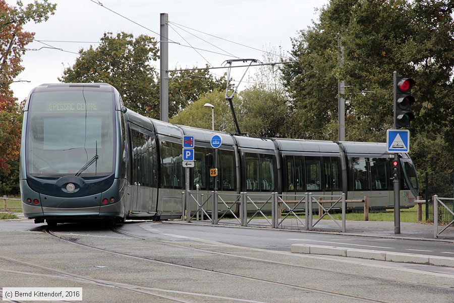 Straßenbahn Bordeaux - 2217
/ Bild: bordeaux2217_bk1610240114.jpg