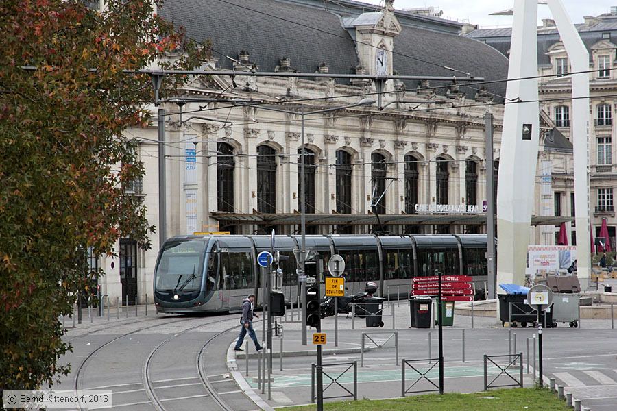 Straßenbahn Bordeaux - 2230
/ Bild: bordeaux2230_bk1610230001.jpg