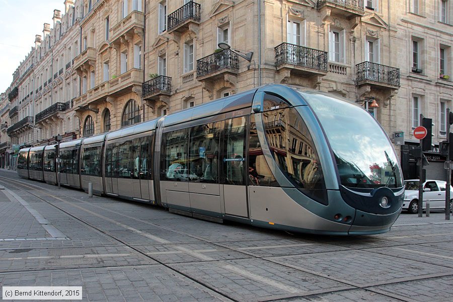 Straßenbahn Bordeaux - 2301
/ Bild: bordeaux2301_bk1506100337.jpg
