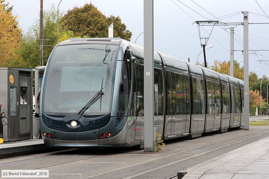 Stra&szlig;enbahn Bordeaux - 2303
/ Bild: bordeaux2303_bk1610240103.jpg
