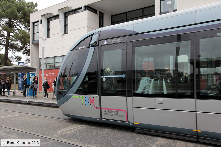 Straßenbahn Bordeaux - 2303
/ Bild: bordeaux2303_bk1610240166.jpg Straßenbahn Bordeaux - 2303
/ Bild: bordeaux2303_bk1610240166.jpg