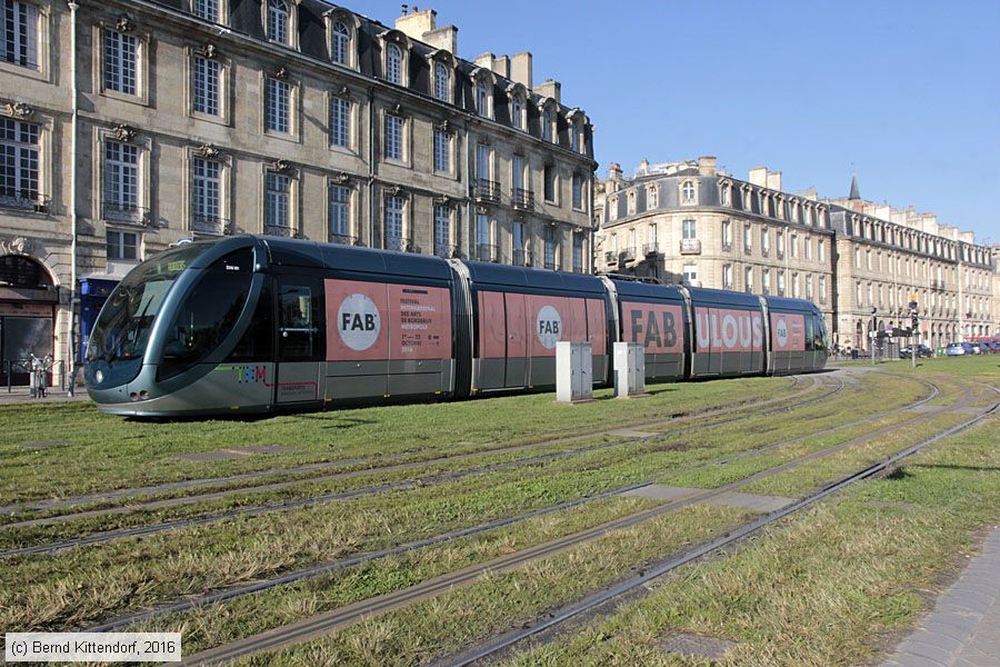 Straßenbahn Bordeaux - 2546
/ Bild: bordeaux2546_bk1610210042.jpg