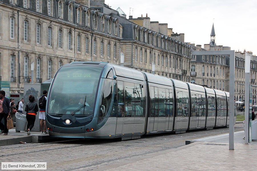 Stra&szlig;enbahn Bordeaux - 2803
/ Bild: bordeaux2803_bk1506100231.jpg