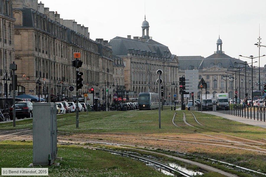 Straßenbahn Bordeaux - Anlagen
/ Bild: bordeauxanlagen_bk1506100291.jpg